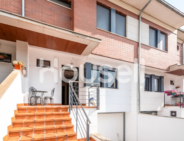 Casa en venta de 255 m² Calle Escipión, 24191 San Andrés del Rabanedo (León)