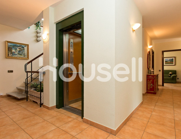 Casa en venta de 381 m² Calle de Rafael Albertí, 08757 Corbera de Llobregat (Barcelona)