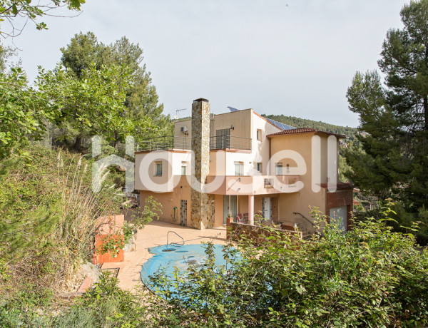 Casa en venta de 381 m² Calle de Rafael Albertí, 08757 Corbera de Llobregat (Barcelona)