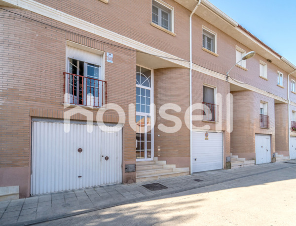 Chalet en  Camino Virgen, 47270 Cigales (Valladolid)