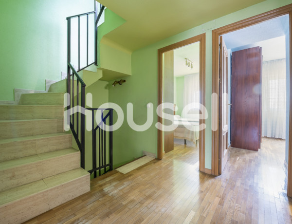 Chalet en venta de 131 m² Calle Ramón María Valle Inclán, 28806 Alcalá de Henares (Madrid)