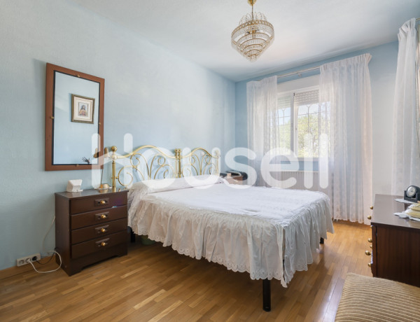 Chalet en venta de 131 m² Calle Ramón María Valle Inclán, 28806 Alcalá de Henares (Madrid)