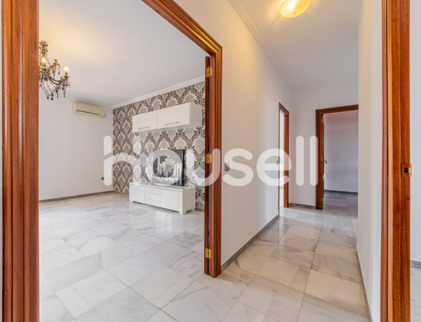 Espacioso casa de 312 m² de superficie con parcela de 203m²  Calle Músico Manuel de Julio, 41309 Rinconada (La) (Sevilla)