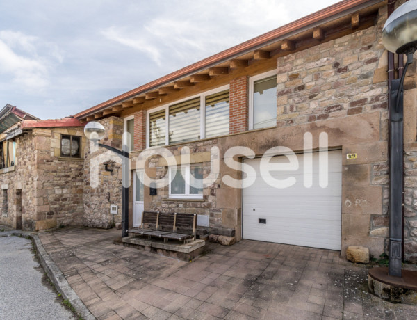 Amplio chalet de 135 m² en Plaza Medio Lugar,  Hermandad de Campoo de Suso, provincia de Cantabria