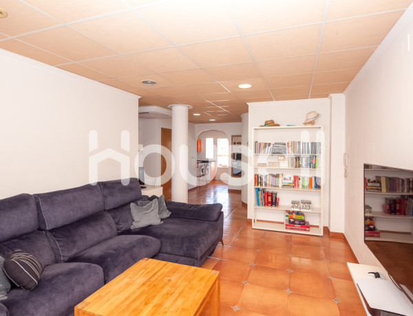 Ático en venta de 84m² en Plaza de la Constitució, 12590 Almenara (Castelló)