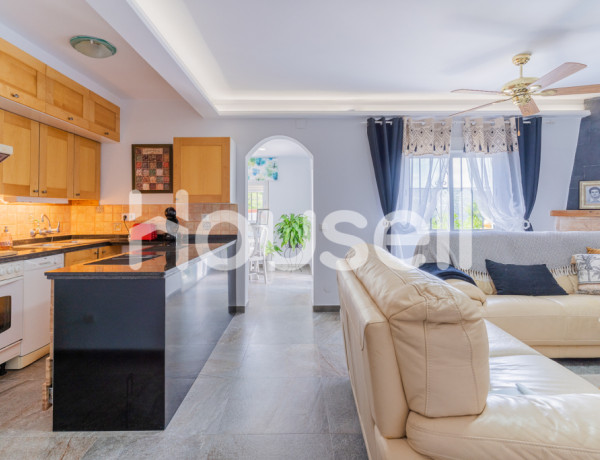 Chalet de 102 m²de superficie y 212 m² de parcela en Urbanización Monte Viñas, 29691 Manilva (Málaga)