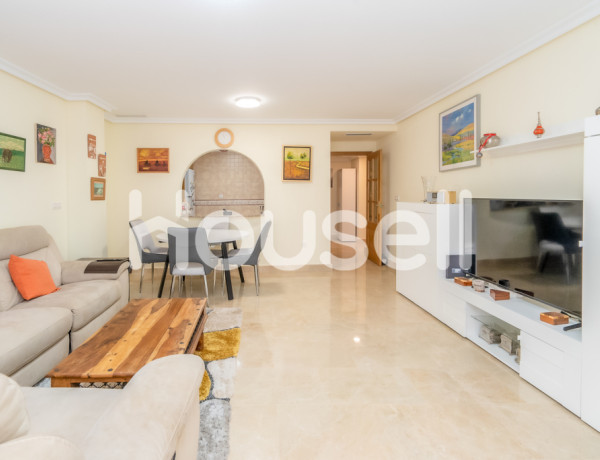 Piso en venta de 124 m² Calle de Orihuela, 03540 Torrevieja (Alacant)