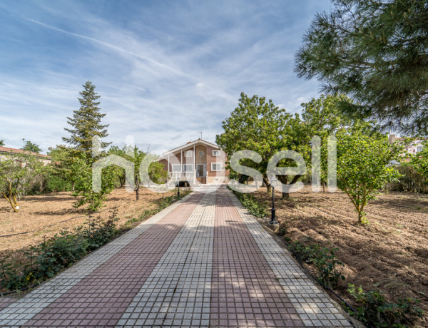 Chalet de 455 m³ Camino de Vadillo, 47320 Tudela de Duero (Valladolid)