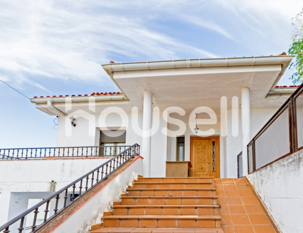 Chalet en venta de 537 m² Calle Almendro, 28511 Valdilecha (Madrid)