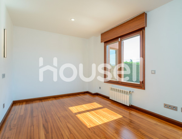 Chalet en venta de 571 m² Camino de las Arenas, 33203 Gijón (Asturias)