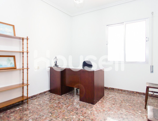 Piso en venta de 132m² en  Calle Federico García Lorca,  23780 Lopera (Jaén)