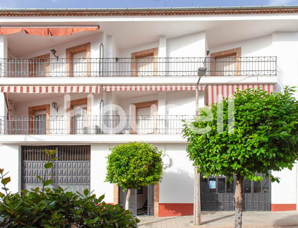 Piso en venta de 132m² en  Calle Federico García Lorca,  23780 Lopera (Jaén)