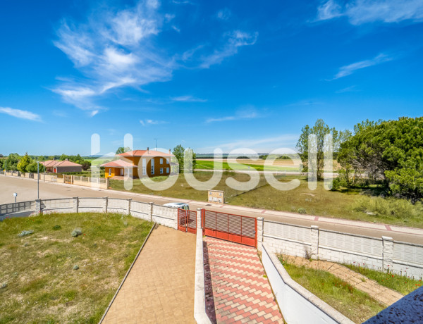 Casa en venta de 400 m² Calle Duero (Los Doctrinos), 47239 Villanueva de Duero (Valladolid)