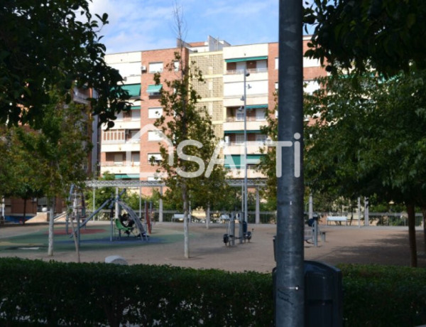 Centro, Apartamento dos dormitorios.