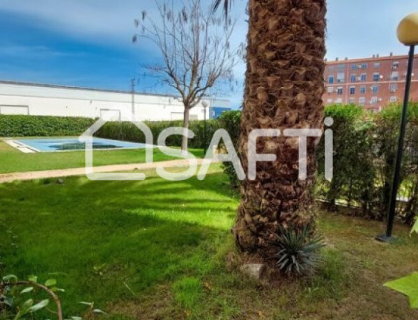 Urbanización Guadiana, 2 dormitorios, garaje y piscina.