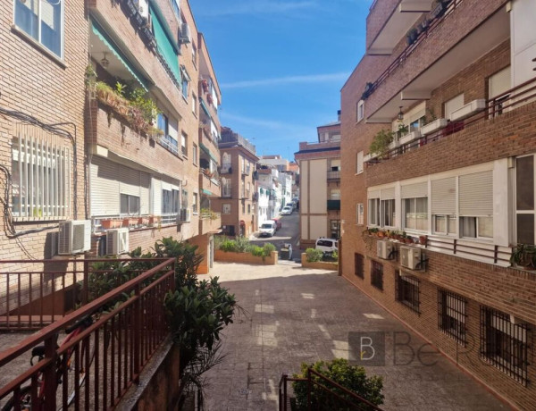 LOCAL COMERCIAL CON GRANDES POSIBILIDADES EN VENTA EN MAJADAHONDA (MADRID)