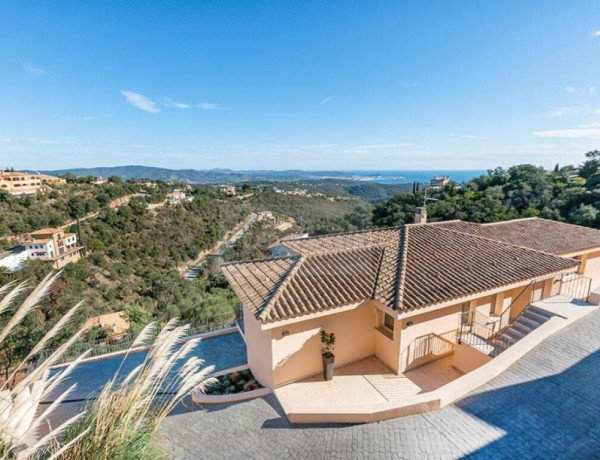 Casa-Chalet en Venta en Castell Platja D Aro Girona Ref: VC-10405