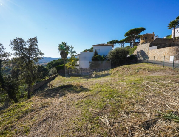 Residential land For sell in Castell Platja D Aro in Girona 