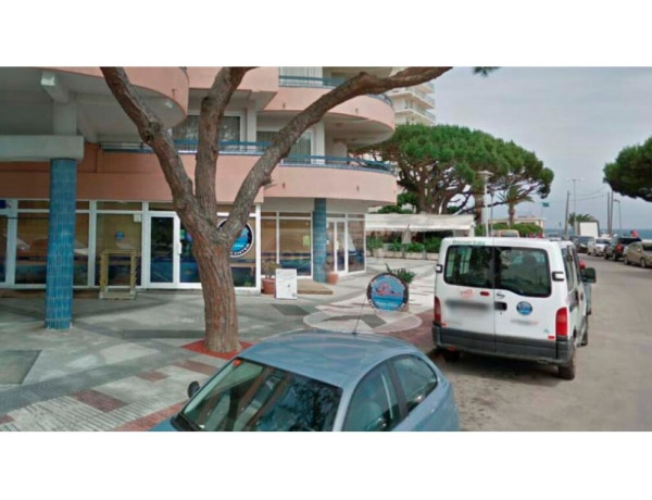 Local comercial en Venta en Castell Platja D Aro Girona Ref: VLOC_1941