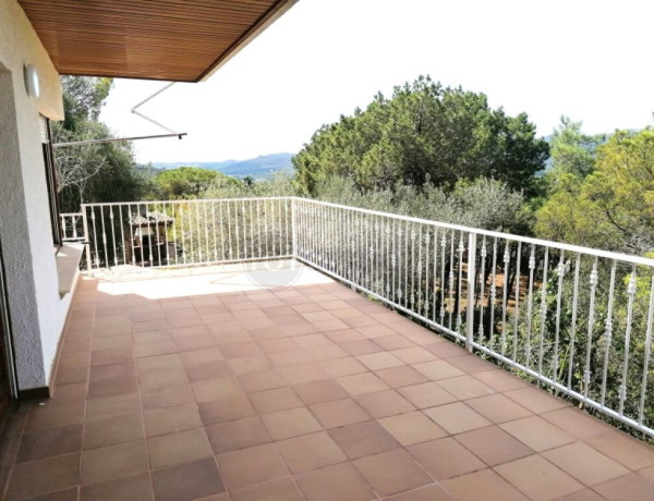 Casa-Chalet en Venta en Santa Cristina D Aro Girona Ref: VC-5001