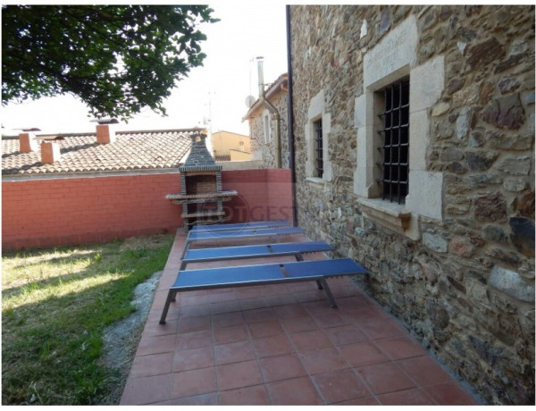 Casa-Chalet en Venta en Llambilles Girona Ref: VC-1908