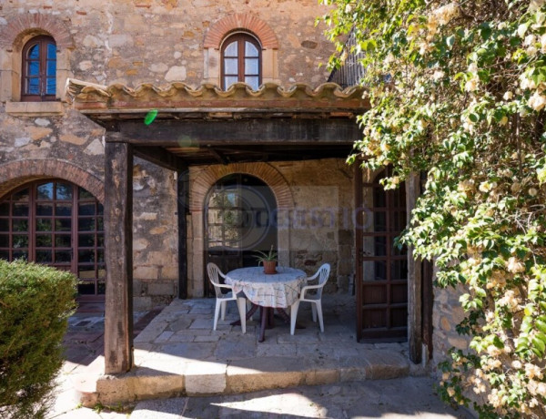 Casa de pueblo en Venta en Castell Platja D Aro Girona Ref: VMASIA-1873