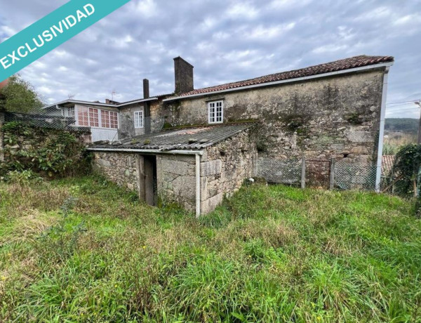 CASA A REFORMAR EN EL LUGAR DE LOXO ARRIBA, BOIRO (A CORUÑA)