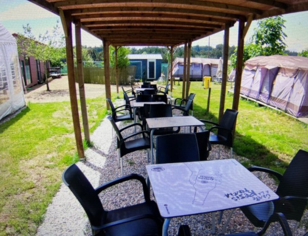 Se vende CAMPING ubicado en el Camino de Santiago Francés.