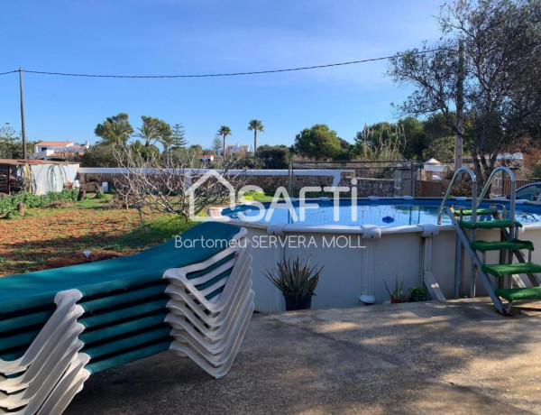 CHALETS EN PARCELA CERCA DE CIUTADELLA Y LA COSTA VIRGEN MENORQUINA.