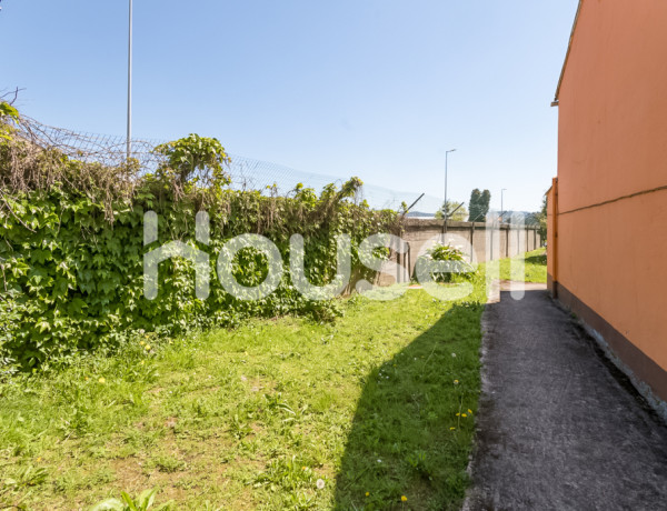 Casa en venta de 160 m² Carretera Gandara, 15570 Narón (A Coruña)