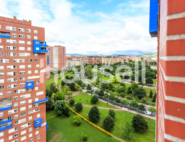 Piso en venta de 114 m² Avenida San Bartolome, 48902 Barakaldo (Bizkaia)