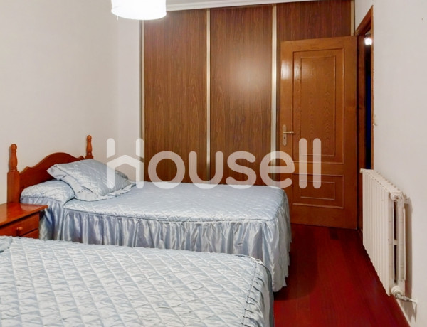 Chalet adosado en venta de 237 m² Calle Cuartel, 32600 Verín (Ourense)