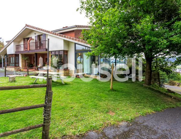 Casa en venta de 200 m² San Roke Bekoa Bidea, 48150 Sondika (Bizkaia)