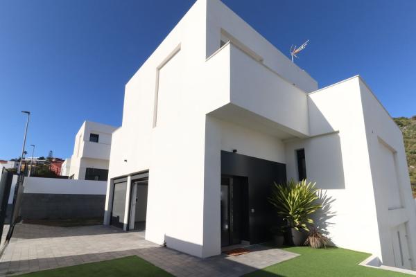 Casa o chalet independiente en venta en Calle Juan de Juni, 34