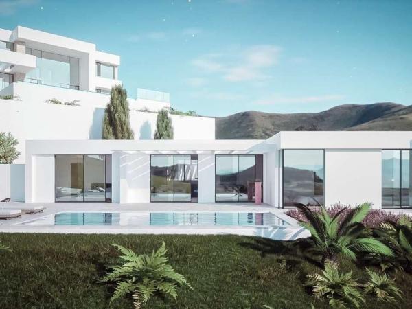 Casa o chalet independiente en venta en calle Morella, 13