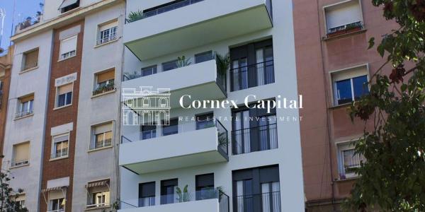 Dúplex en venta en calle Velia, 48