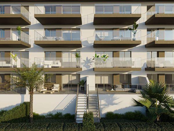 Piso en venta en avenida de la Mediterránea, 14