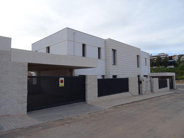 Chalet pareado en venta en calle Jabalí, 13