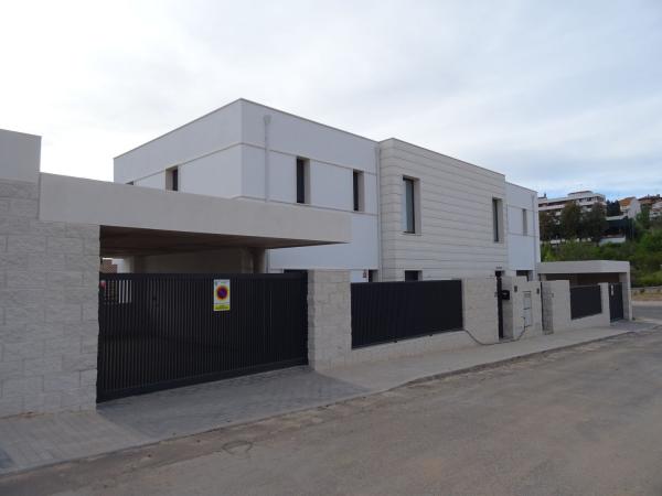 Chalet pareado en venta en calle Jabalí, 13