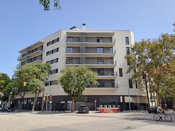 Local o nave en venta en calle de Ramon Turró, 272