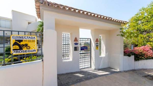 Piso en venta en calle Hiedra