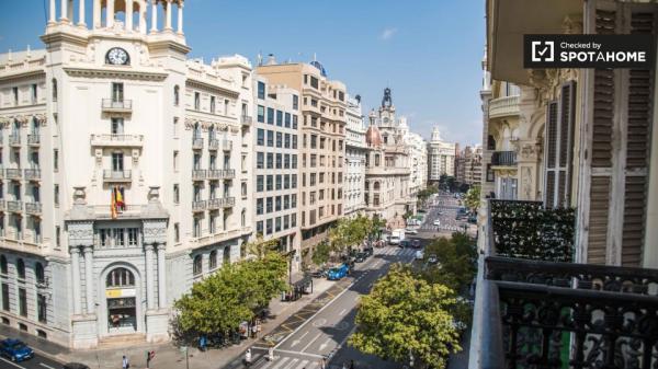 Luminoso estudio en alquiler en Ciutat Vella, Valencia