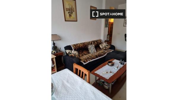 Apartamento de 2 dormitorios en El Campello, Alicante