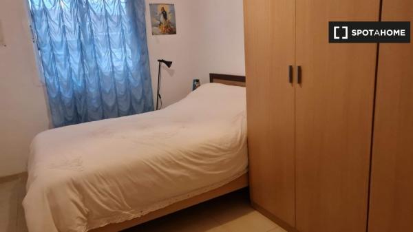 Apartamento de 2 dormitorios en El Campello, Alicante