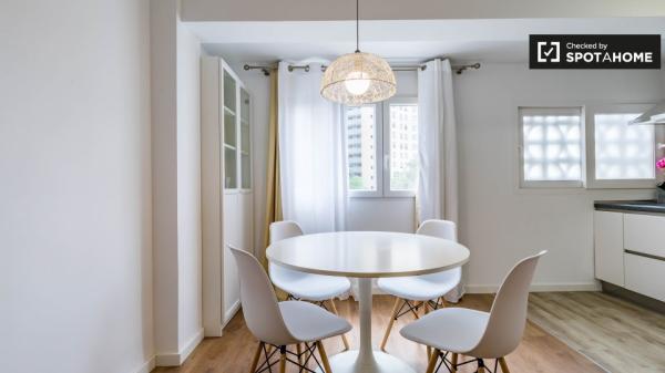 Elegante estudio en alquiler en Camins al Grau, Valencia