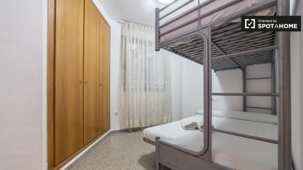 Apartamento de 2 dormitorios en alquiler en Alboraya, Valencia