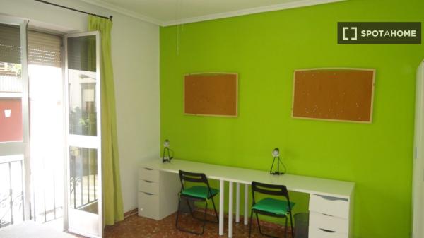 Quarto em apartamento compartilhado em Córdoba