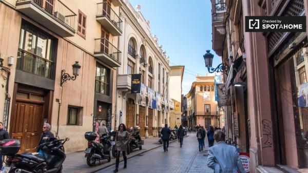 Estudio en alquiler en Ciutat Vella, Valencia