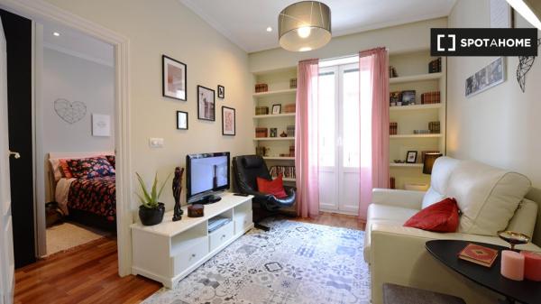 Apartamento de 1 dormitorio en alquiler en Abando, Bilbao