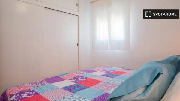 Piso en alquiler de 1 dormitorio en Torremolinos, Málaga